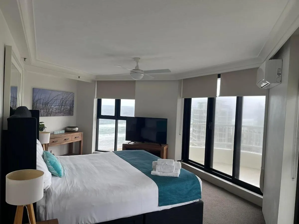 Breathtaking Ocean View 3-Bedroom Apartment With Parking Gold Coast