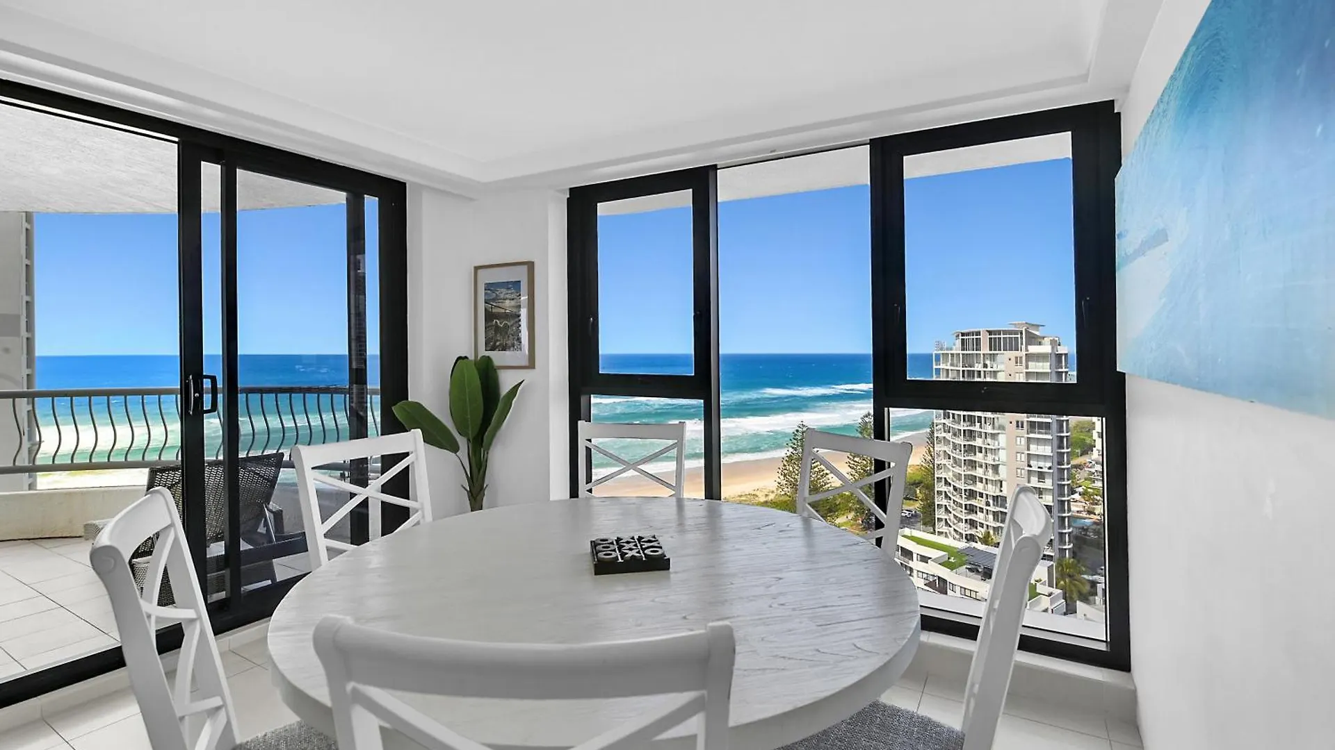 Breathtaking Ocean View 3-Bedroom Apartment With Parking Gold Coast 0*,